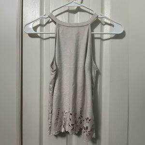 Tank top with patterns